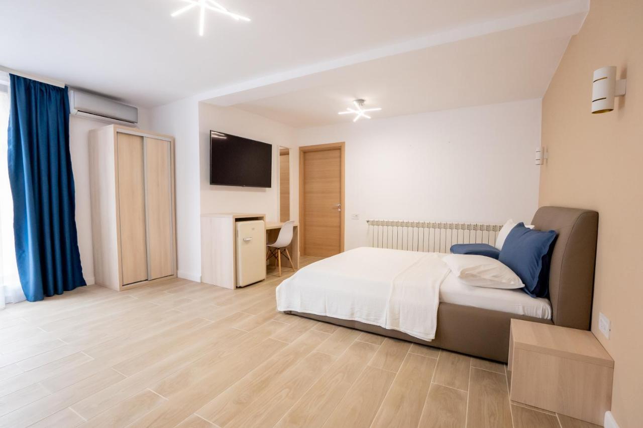 Vila Ines - Mamaia Nord Năvodari Exterior foto